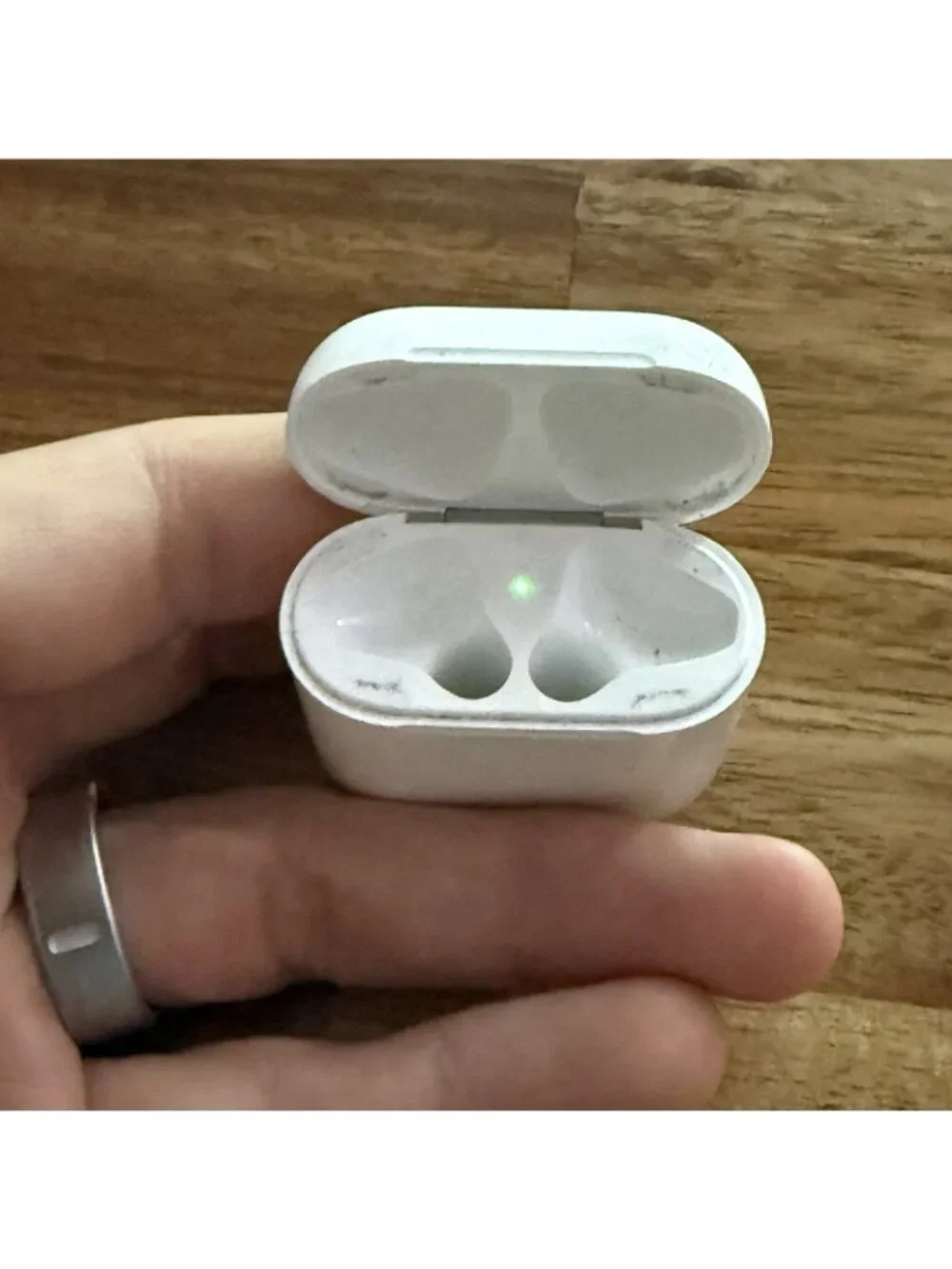 OEM Genuine Apple AirPods 2nd /1st Gen Charging CASE ONLY A1602 Lightning WORKS